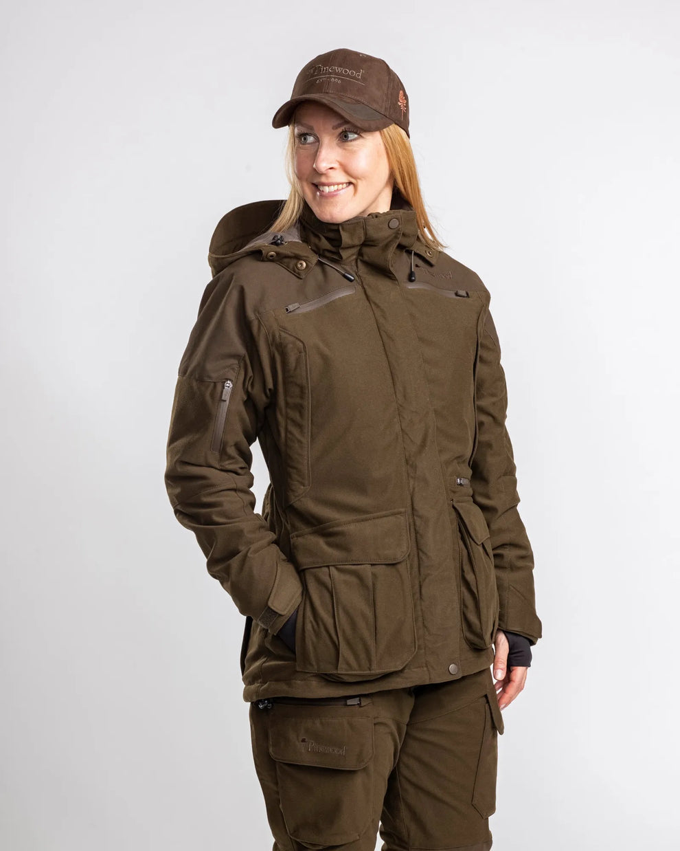 3892-114-60_Pinewood