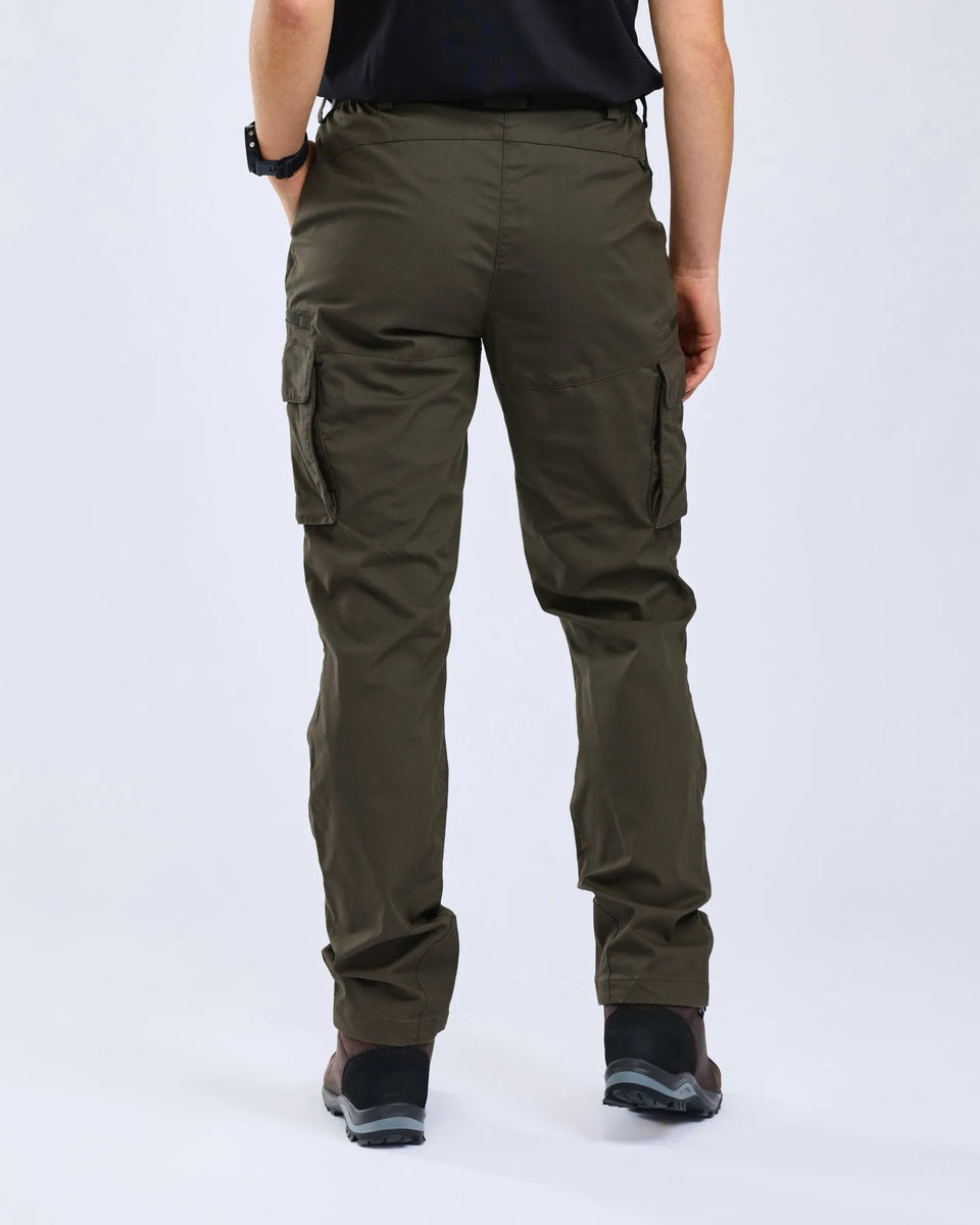 3905-135-66_Pinewood