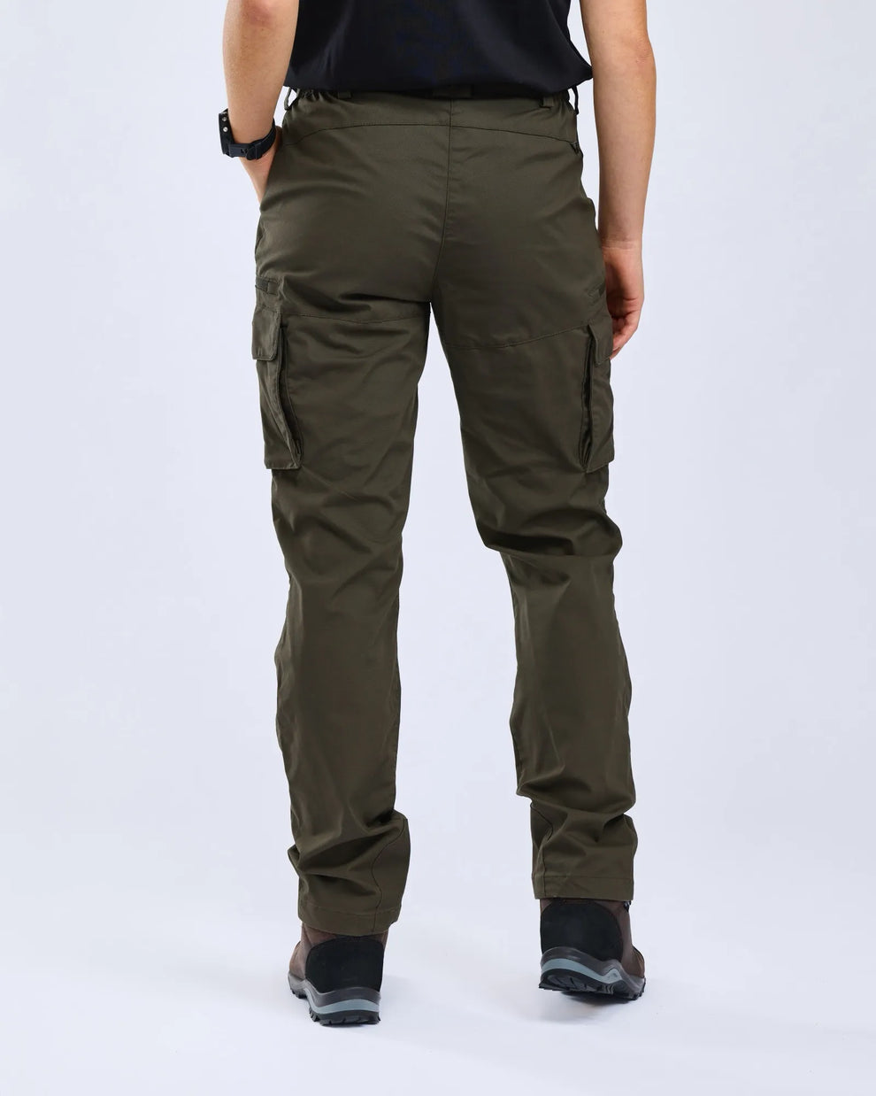 3905-135-66_Pinewood