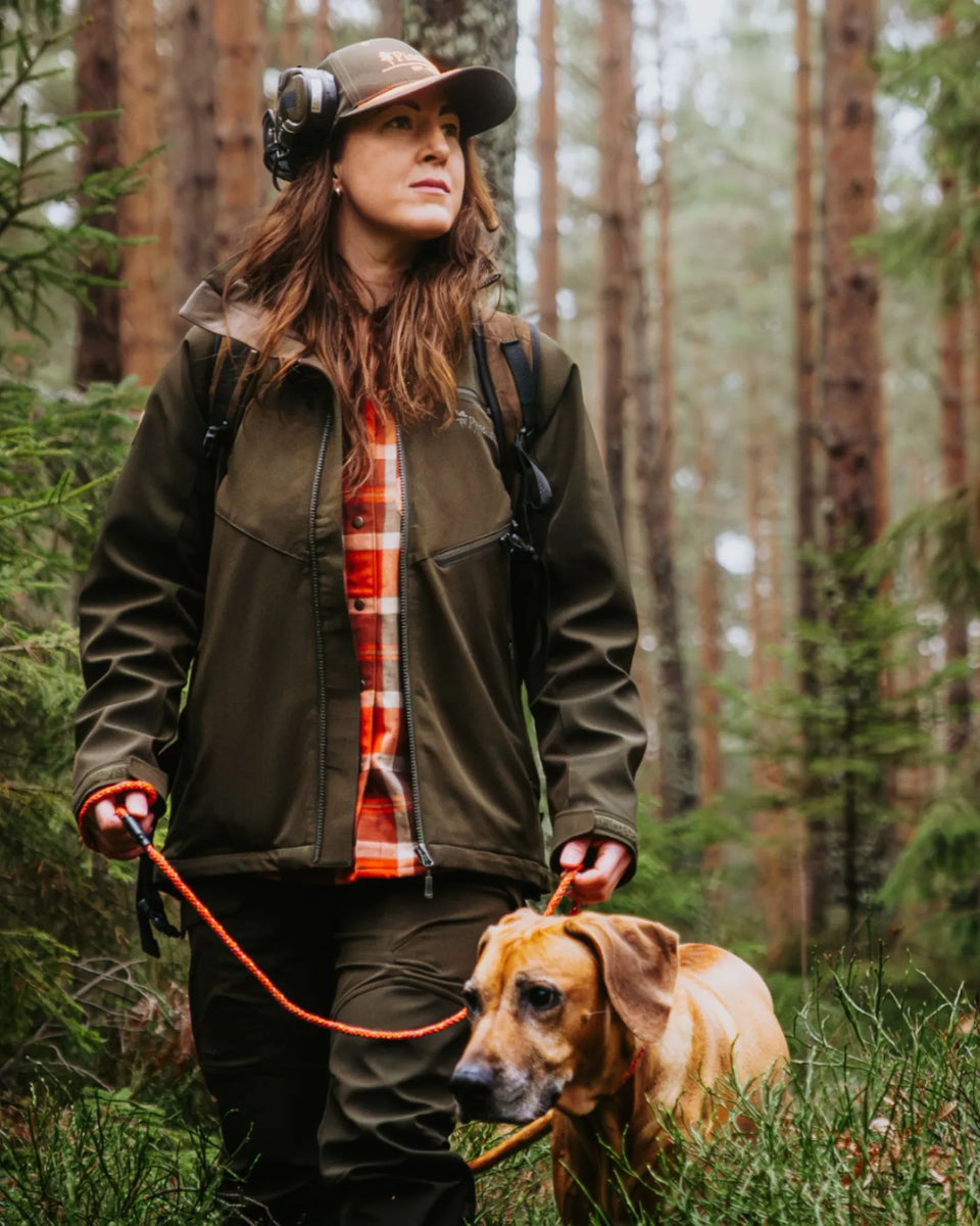 3914-135-40_Furudal-Hunters-Hybrid-Stretch-Jacket-Womans_Pinewood