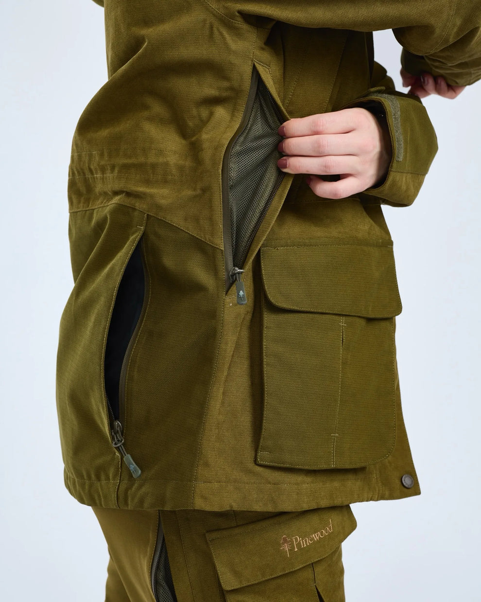 3918-770-20_Pinewood