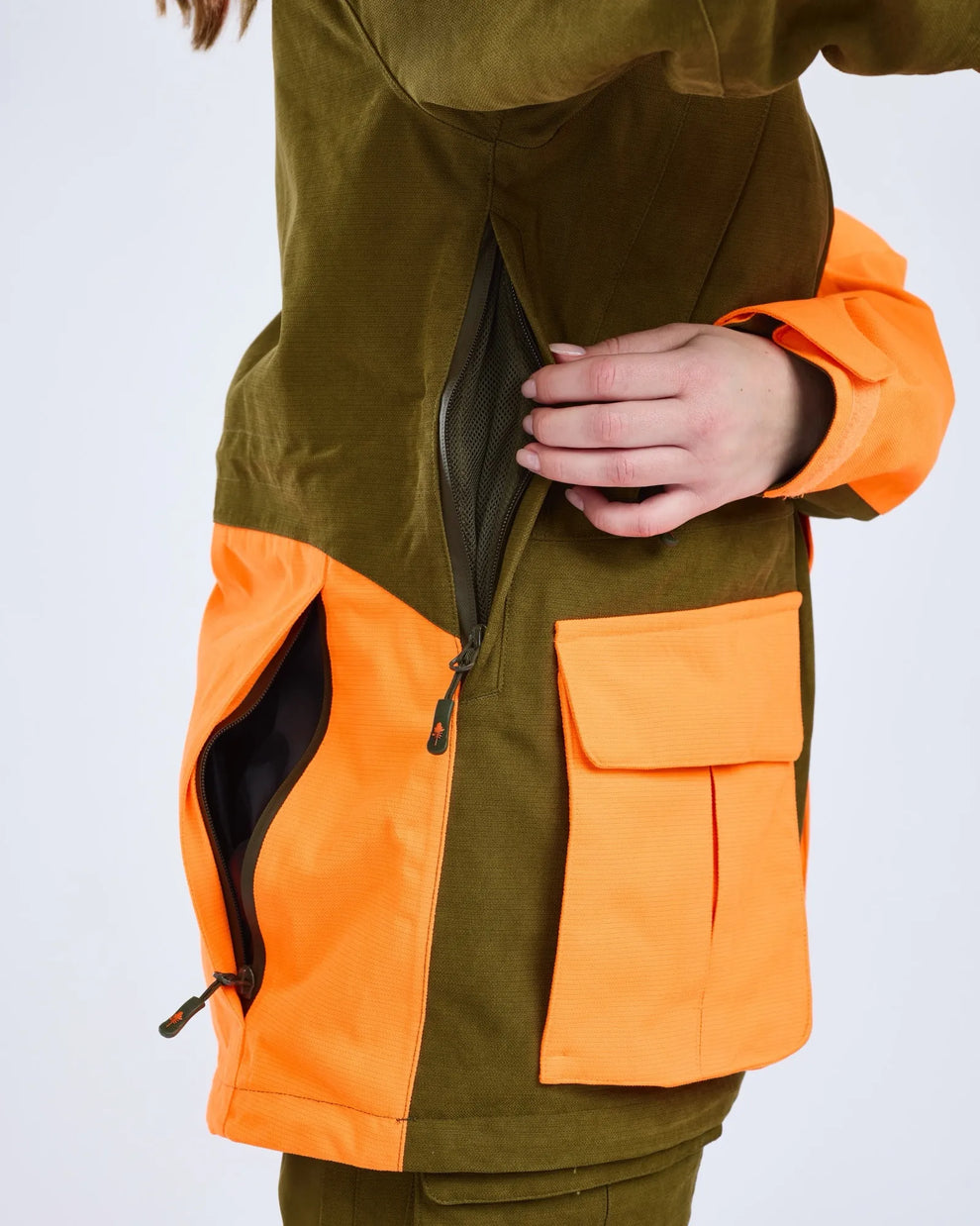 3918-771-22_Pinewood