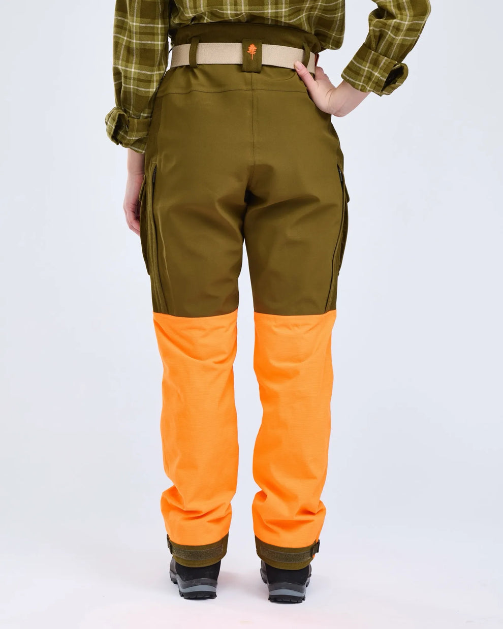 3919-771-66_Pinewood