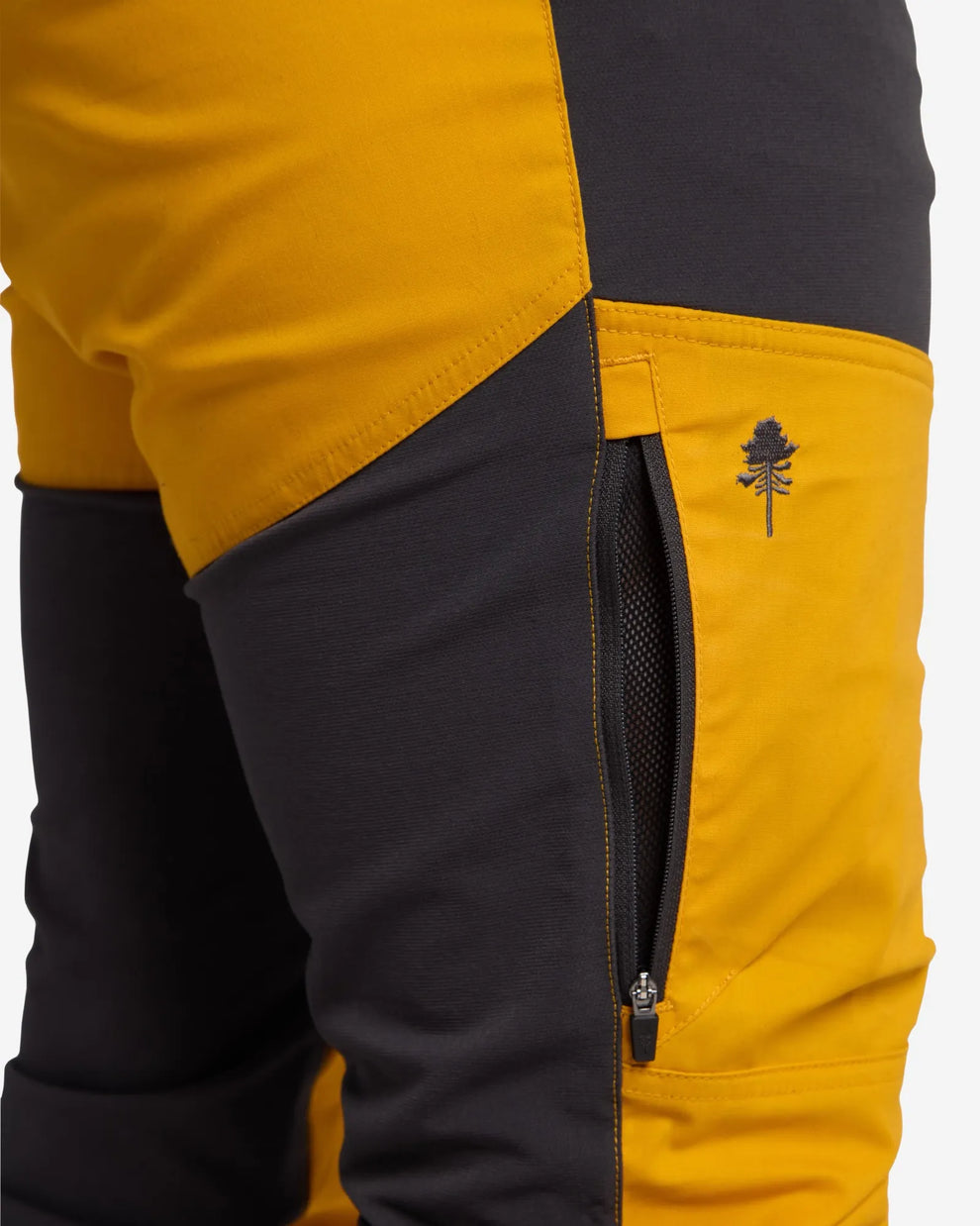 4539-573-21_Pinewood