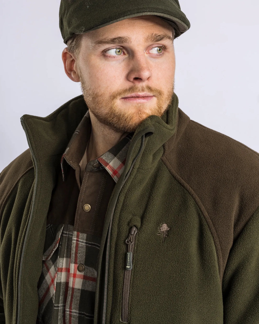 5064-724-20_Pinewood