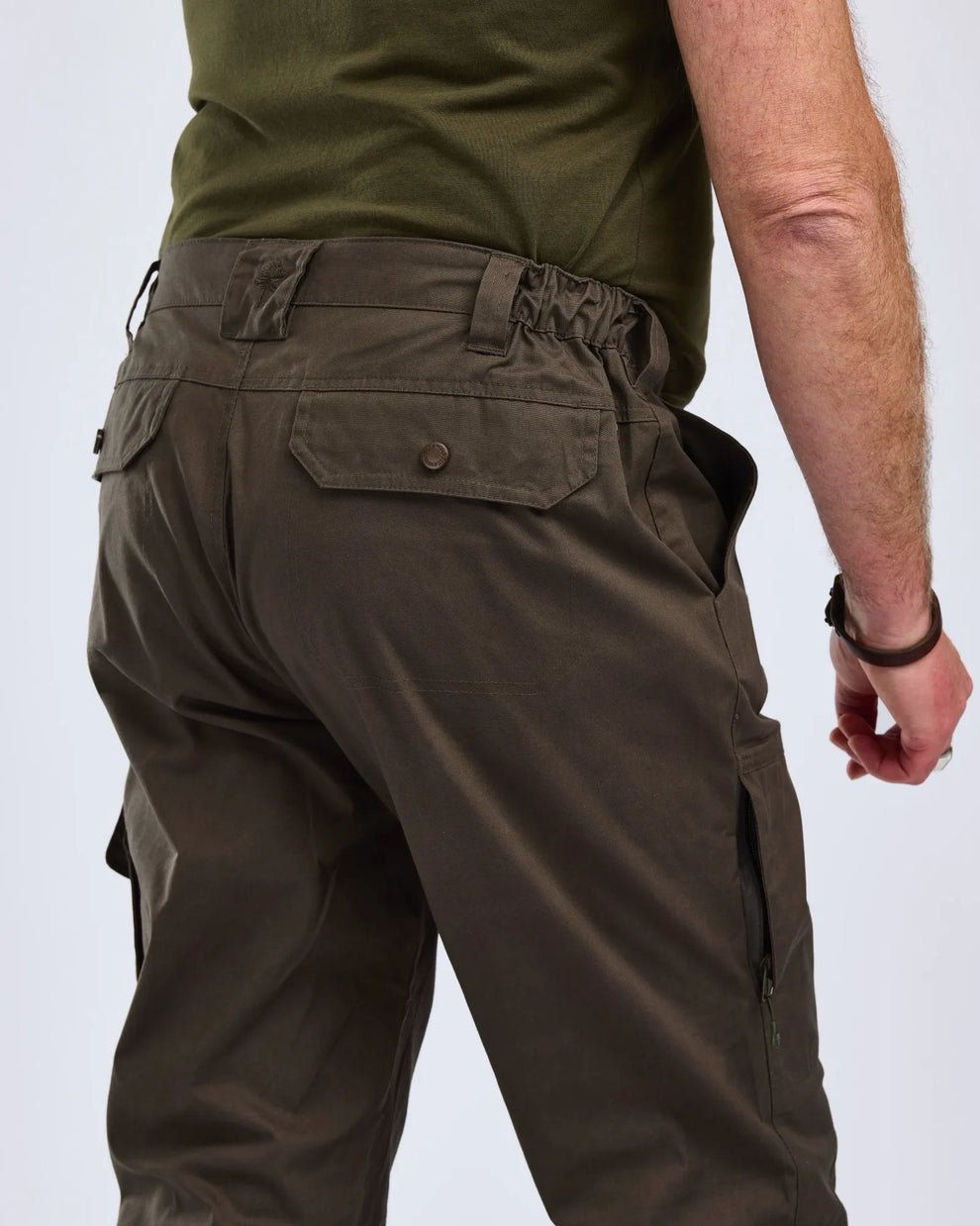 5077-128-20_Pinewood