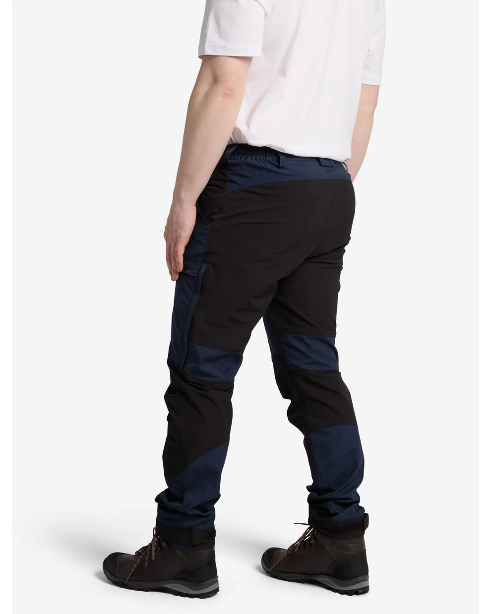 5085-394-66_Pinewood