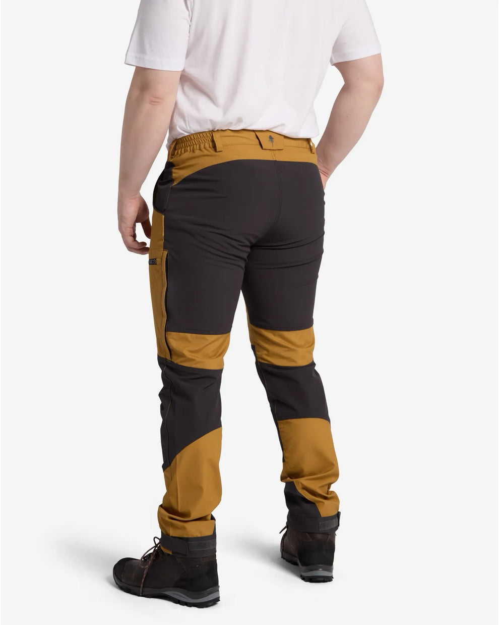 5085-599-66_Pinewood