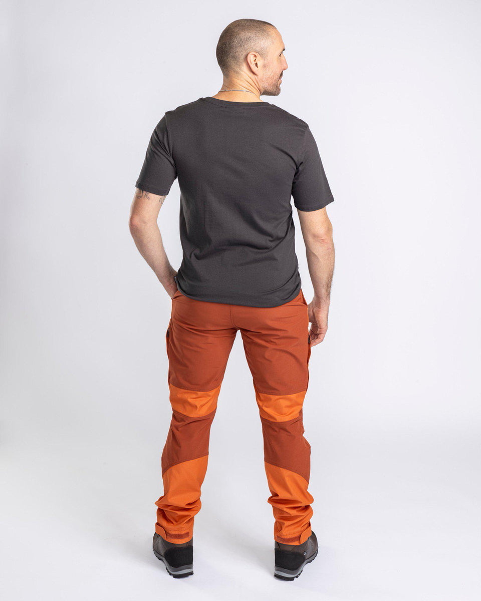 5085-831-66_Pinewood