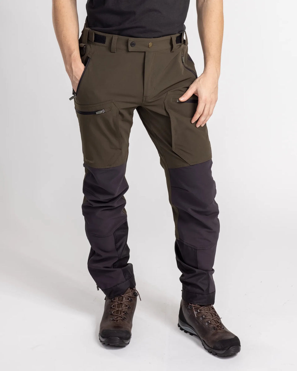 5208-135-60_Pinewood