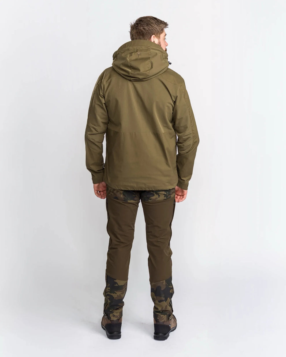 5303-713-66_Pinewood