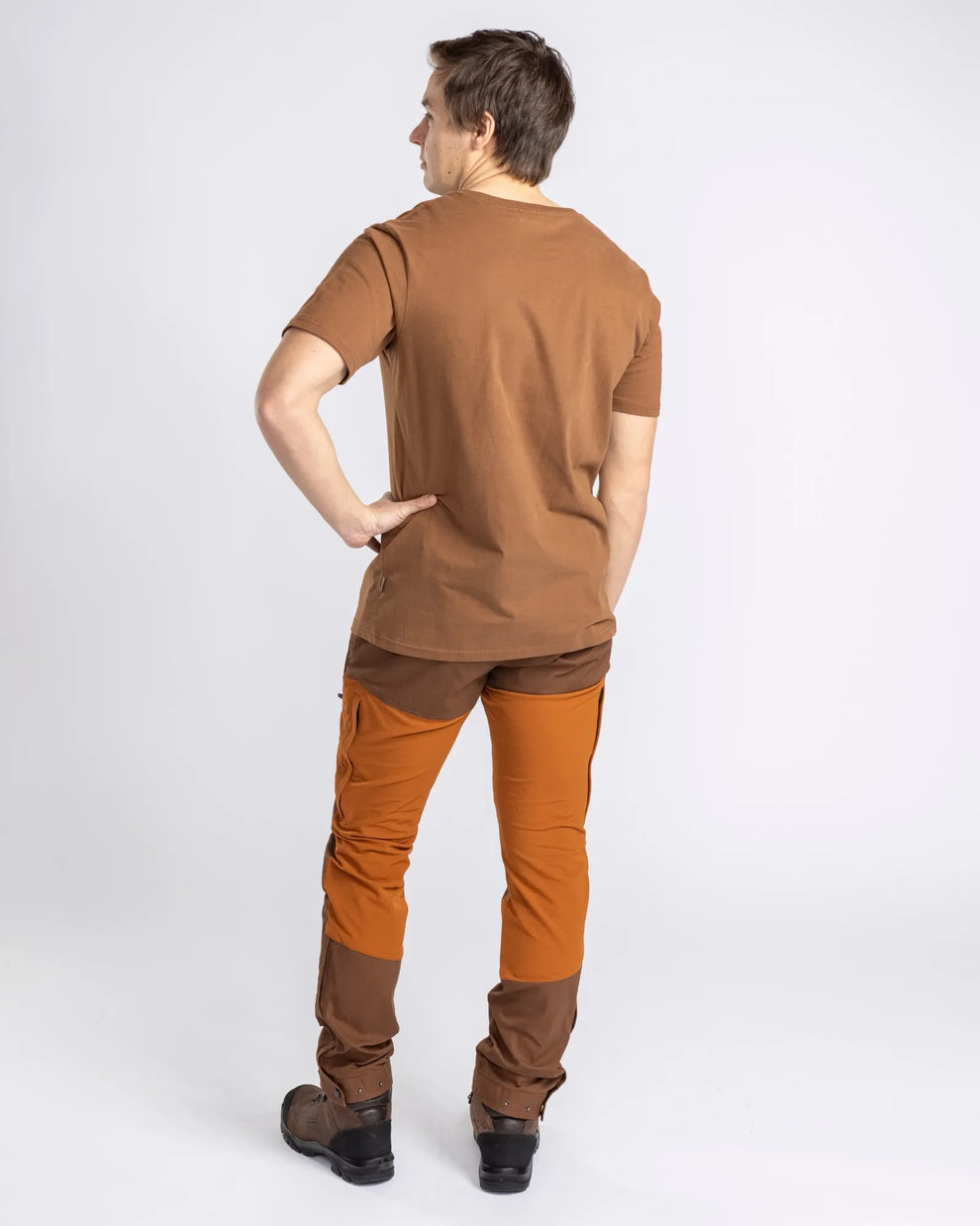 5304-271-66_Pinewood