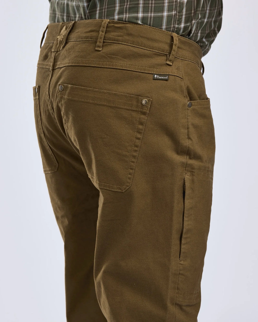 5352-168-20_Pinewood