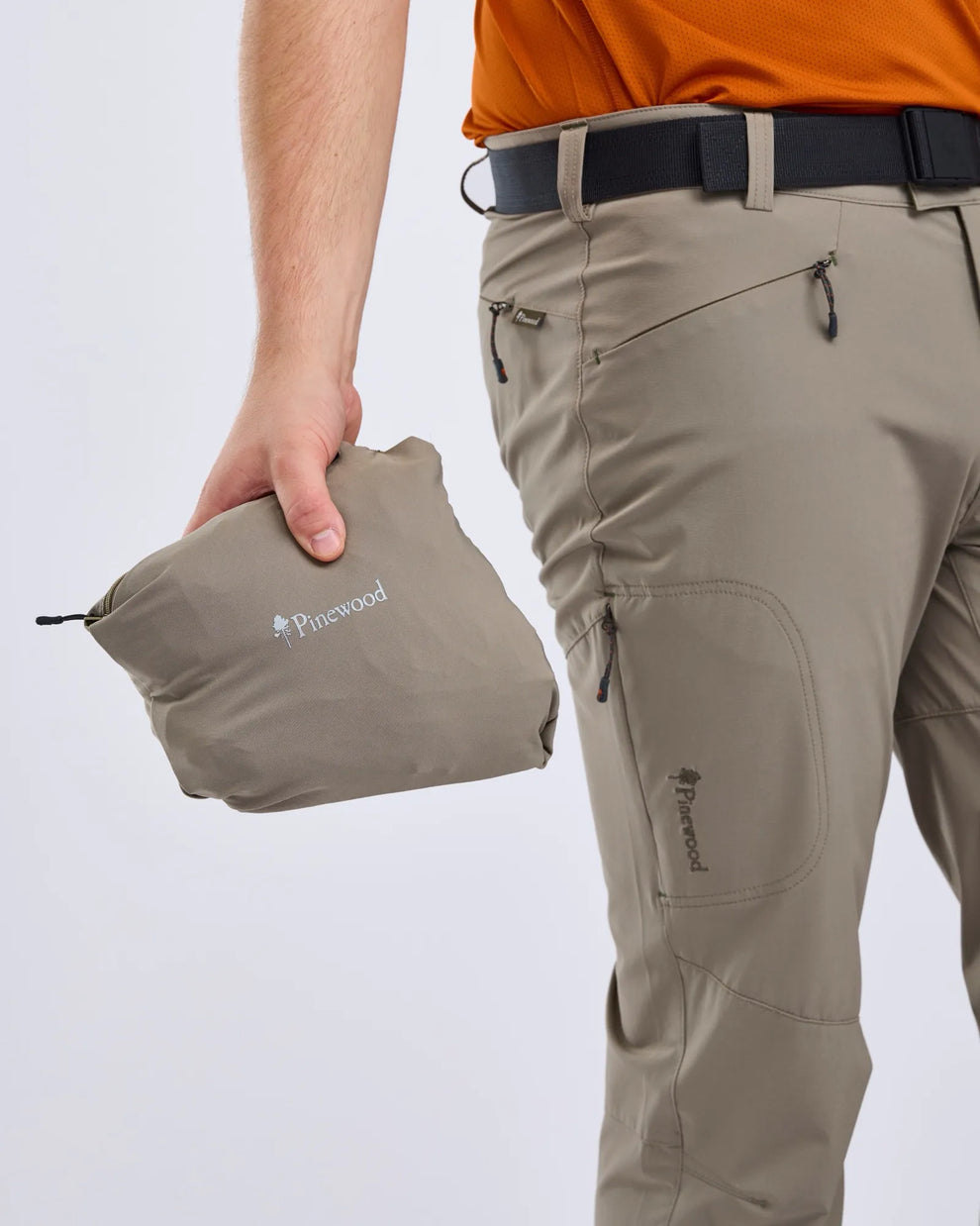 5360-225-22_Pinewood