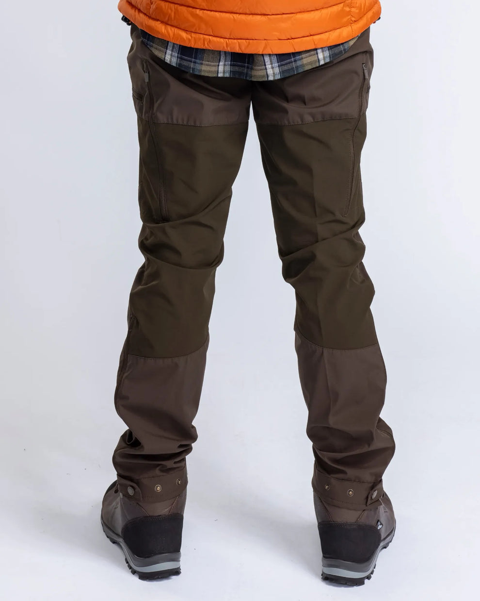 5402-186-66_Pinewood