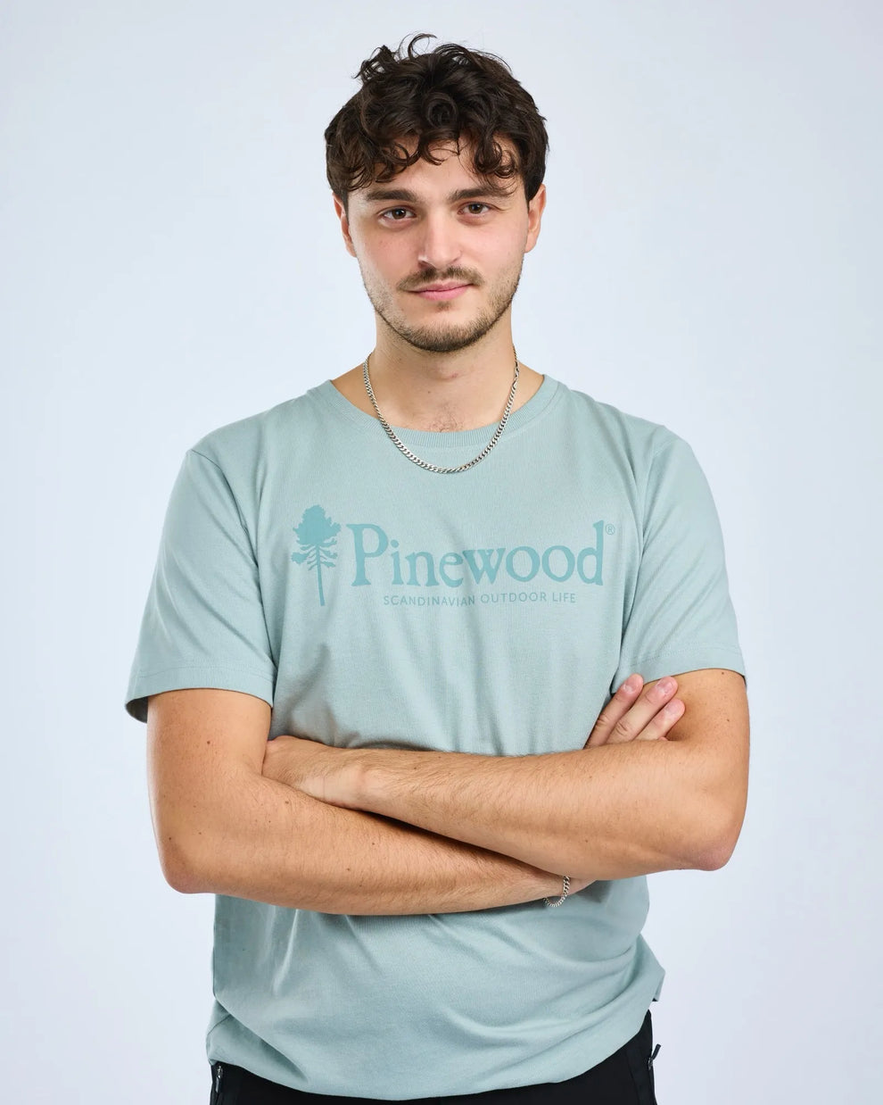 5445-467-20_Pinewood