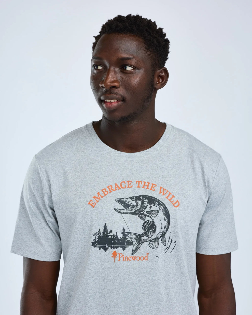 5475-471-20_Pinewood