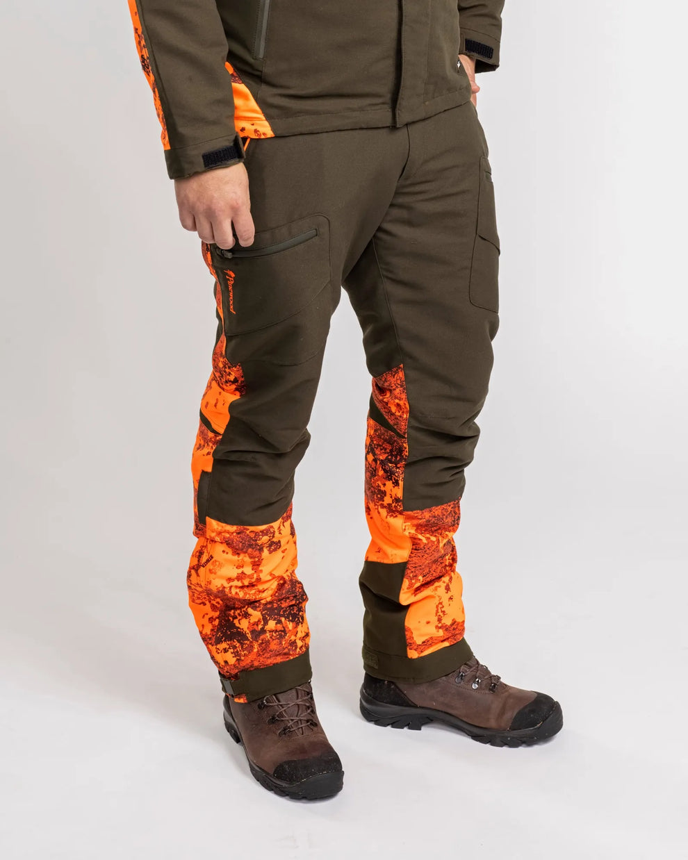 5691-721-60_Pinewood