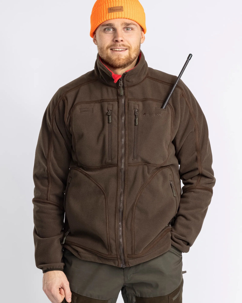 5718-267-60_Pinewood