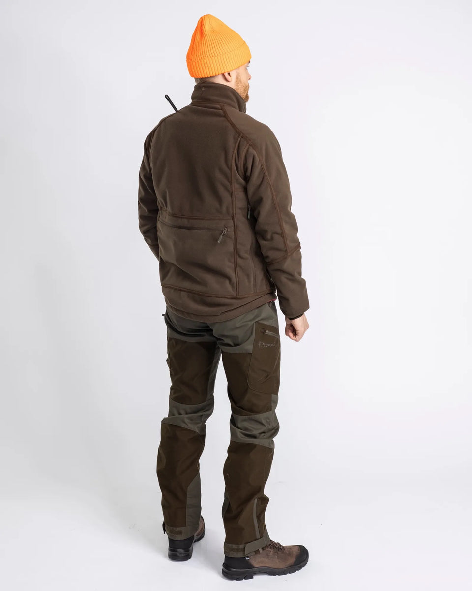 5718-267-66_Pinewood