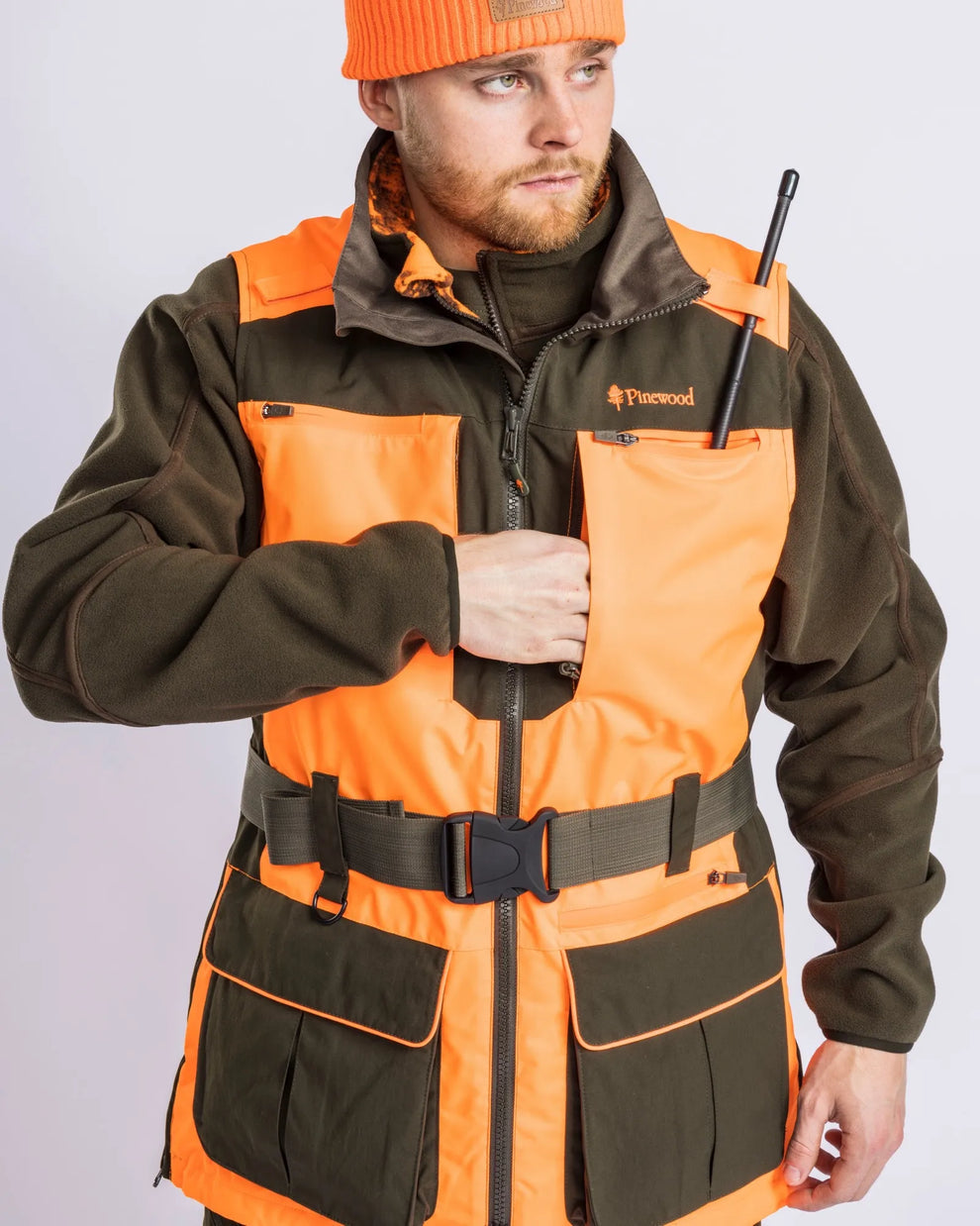 5719-537-21_Pinewood