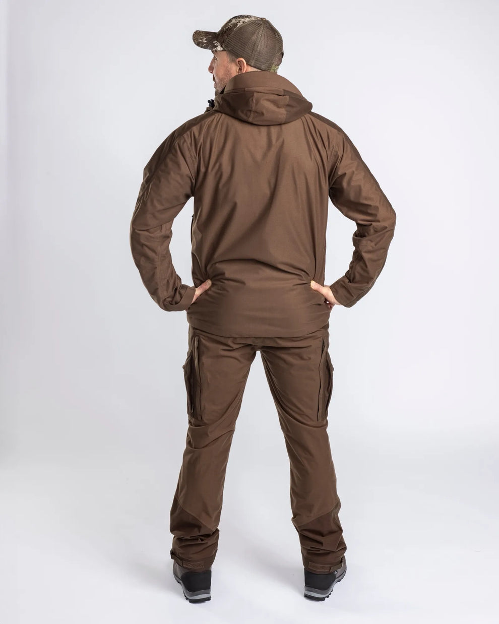 5770-242-66_Pinewood