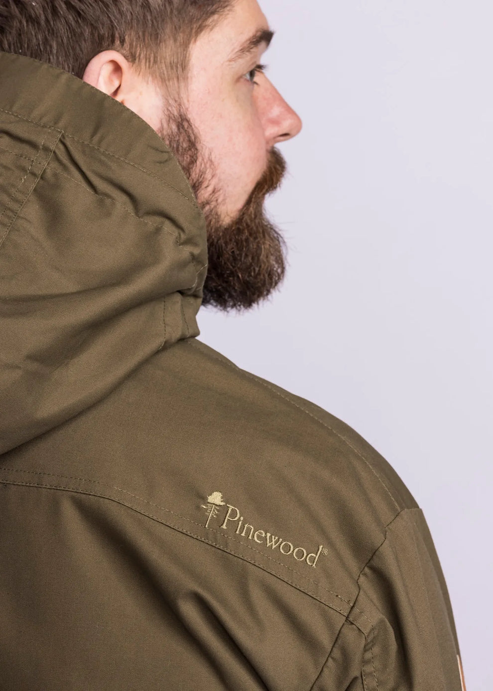 5795-713-21_Pinewood-Jacket-Varnamo-Light_Hunting-Olive