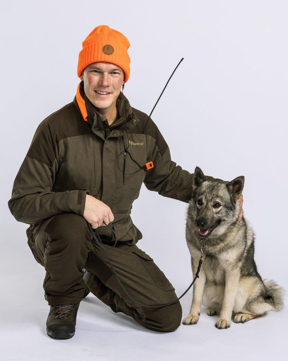 5816-241-22_Pinewood