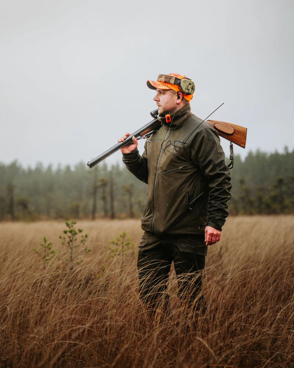 5825-135-40_Furudal-Hunters-Hybrid-Stretch-Jacket-Mens_Pinewood