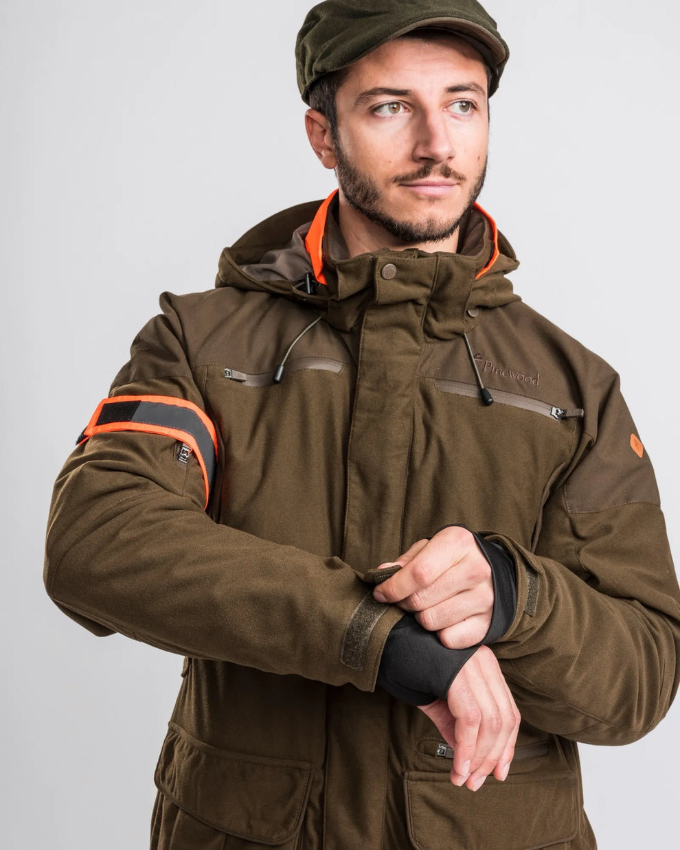 5892-114-20_Pinewood5