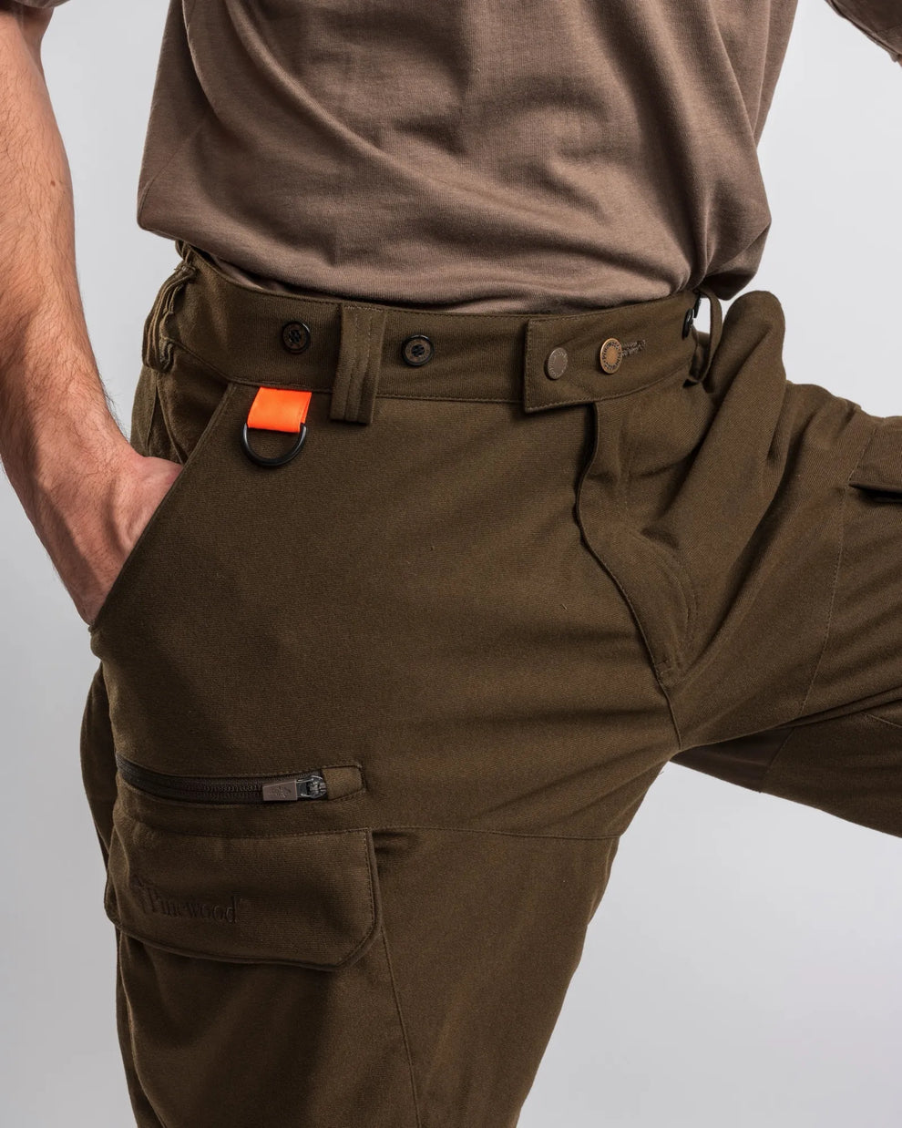 5893-114-22_Pinewood6