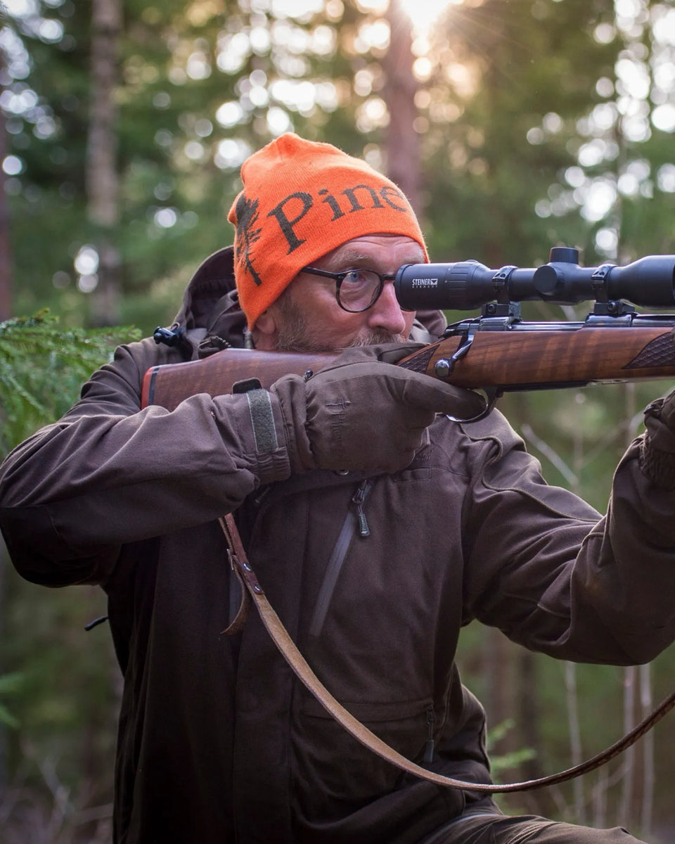 5897-542-40_Pinewood