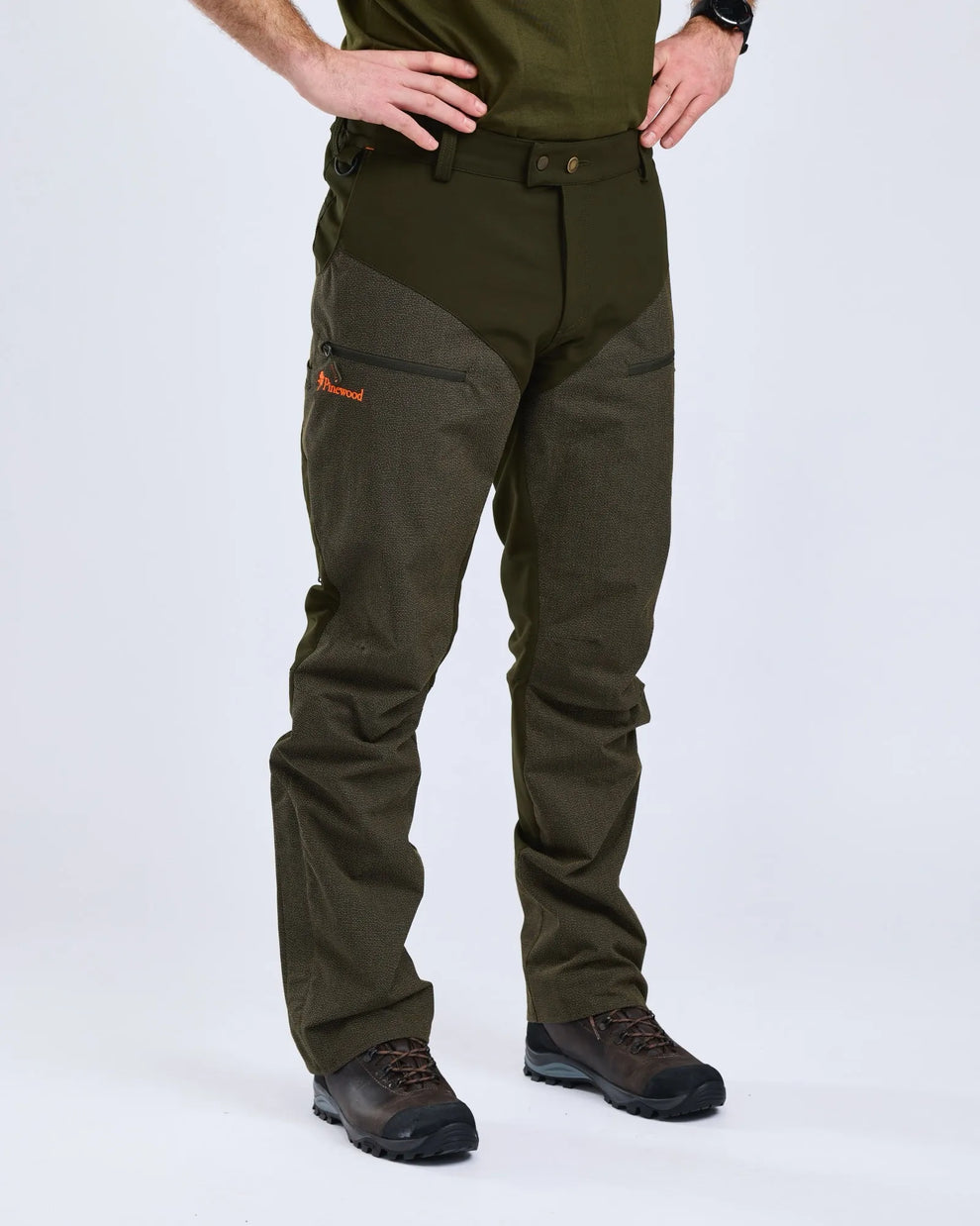 5913-135-60_Pinewood