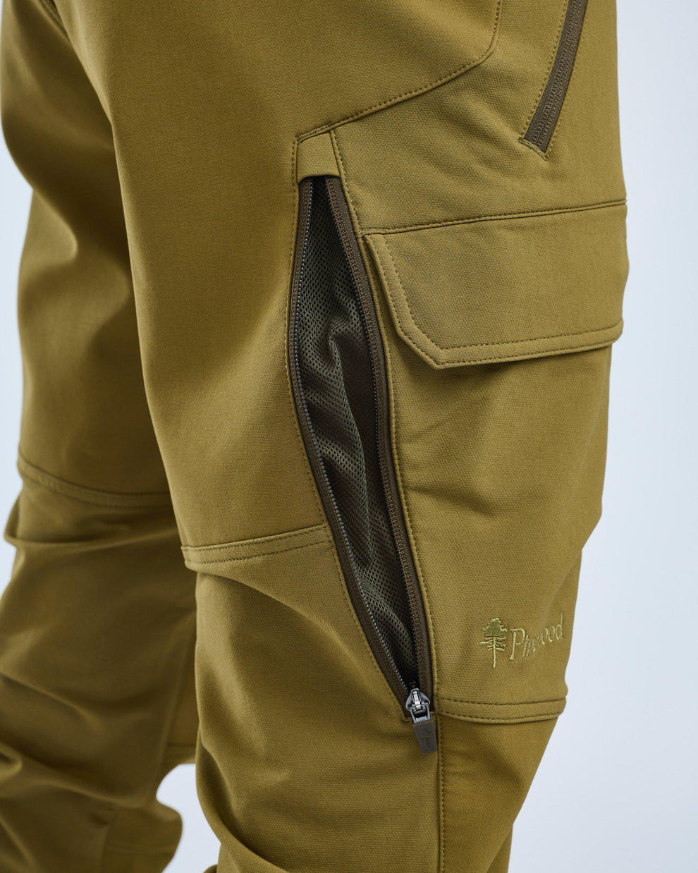 5914-770-22_Pinewood