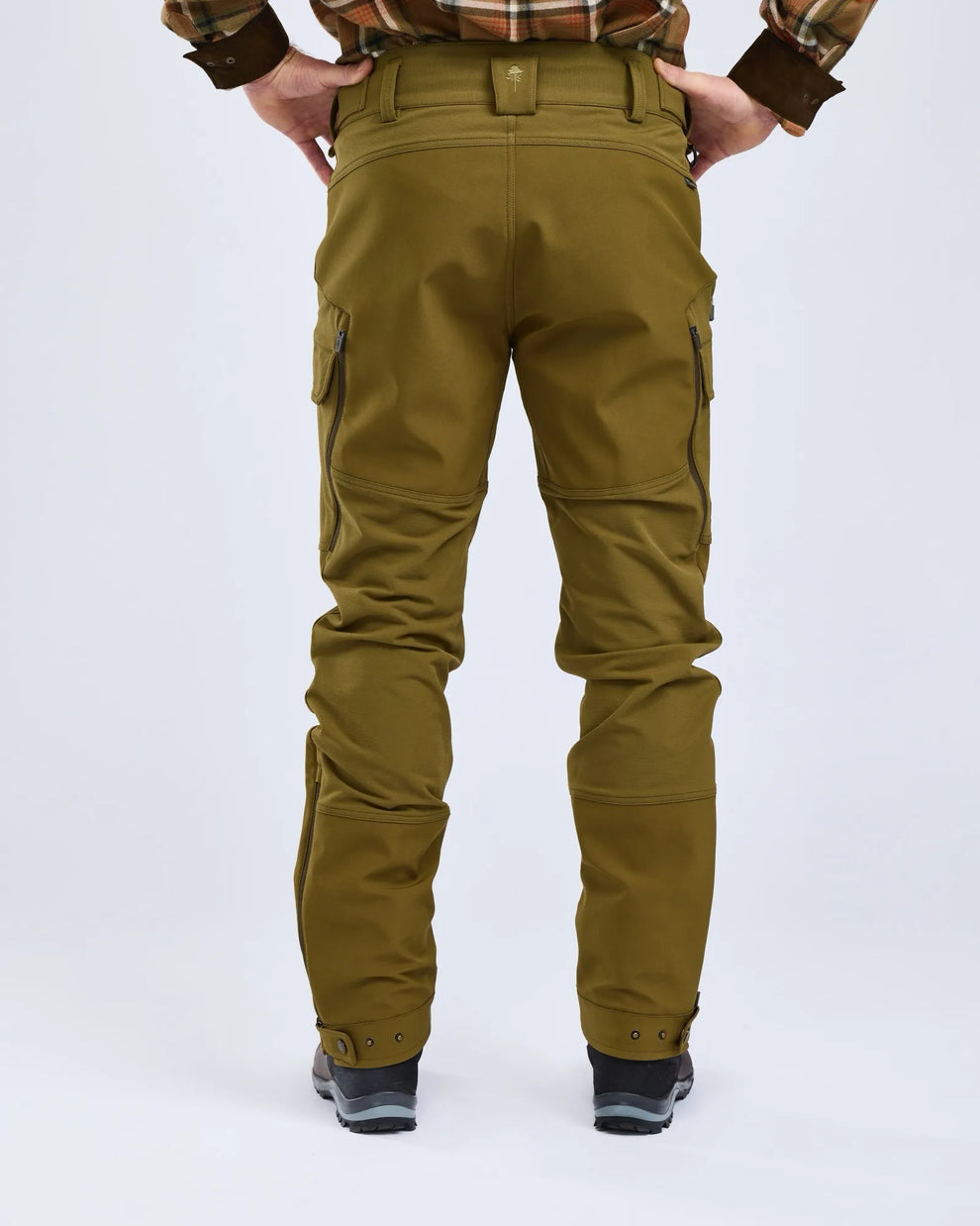 5914-770-66_Pinewood