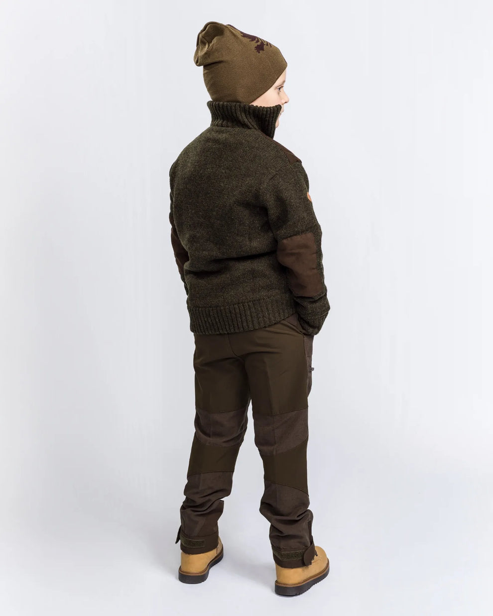 6648-142-66_Pinewood