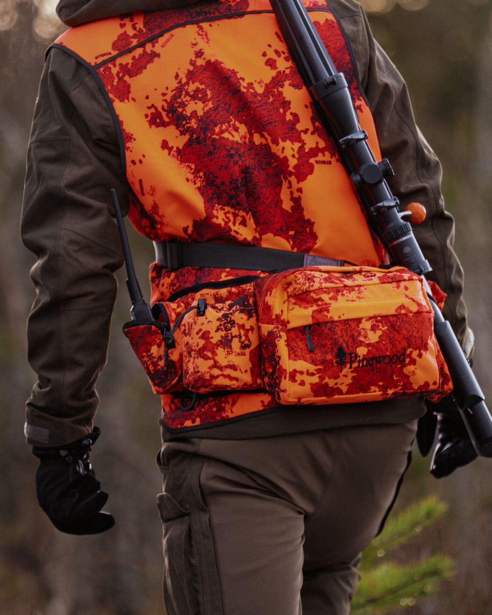 8606-986-40_Pinewood