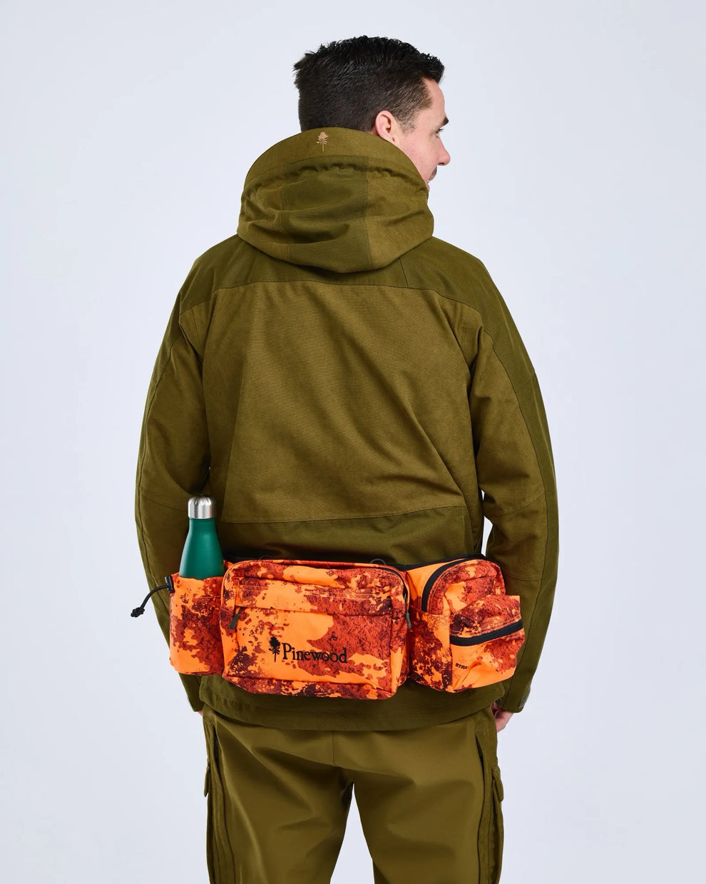 8606-986-66_Pinewood