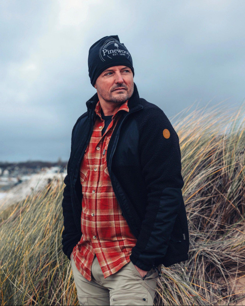 9026-844-40_Pinewood