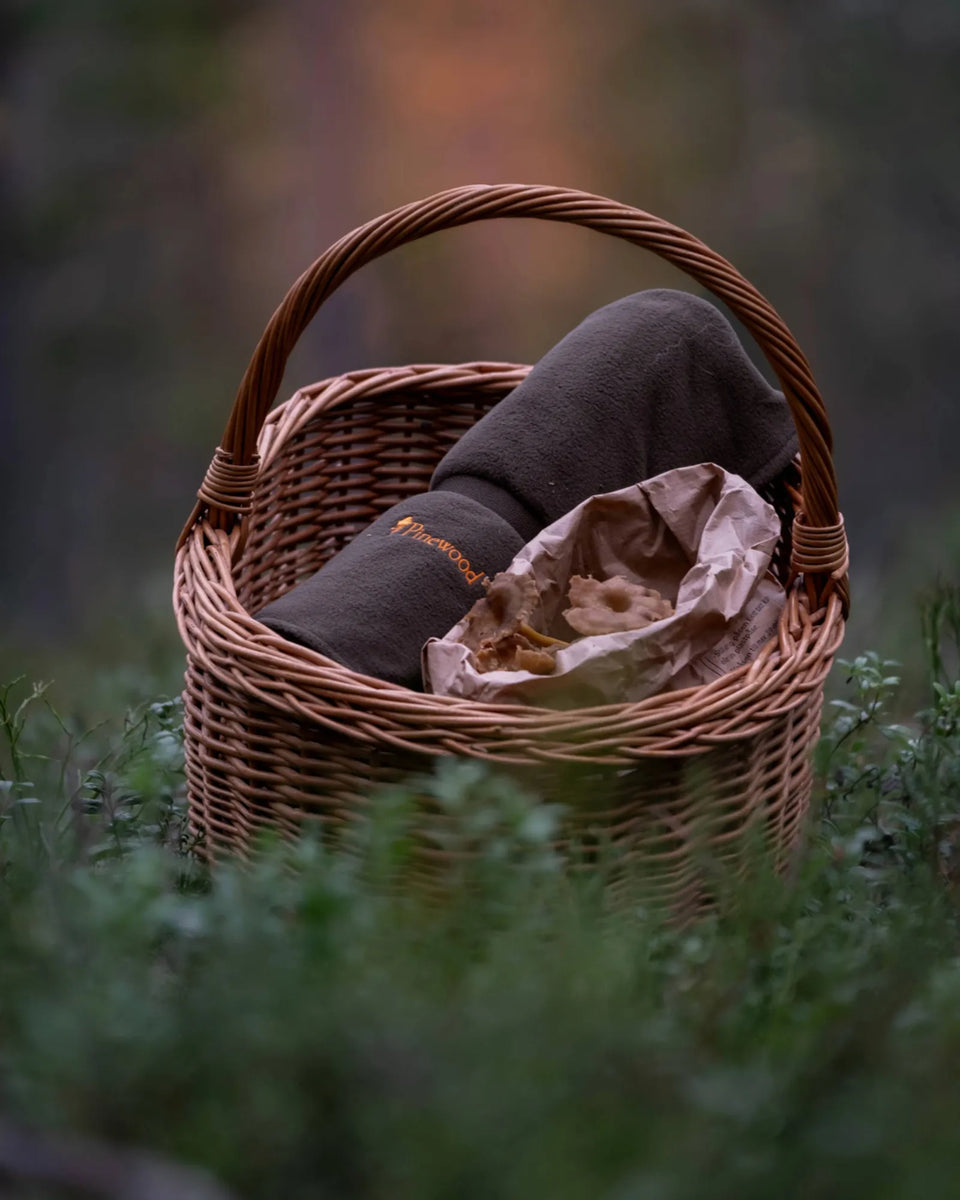 9108-114-40_Pinewood