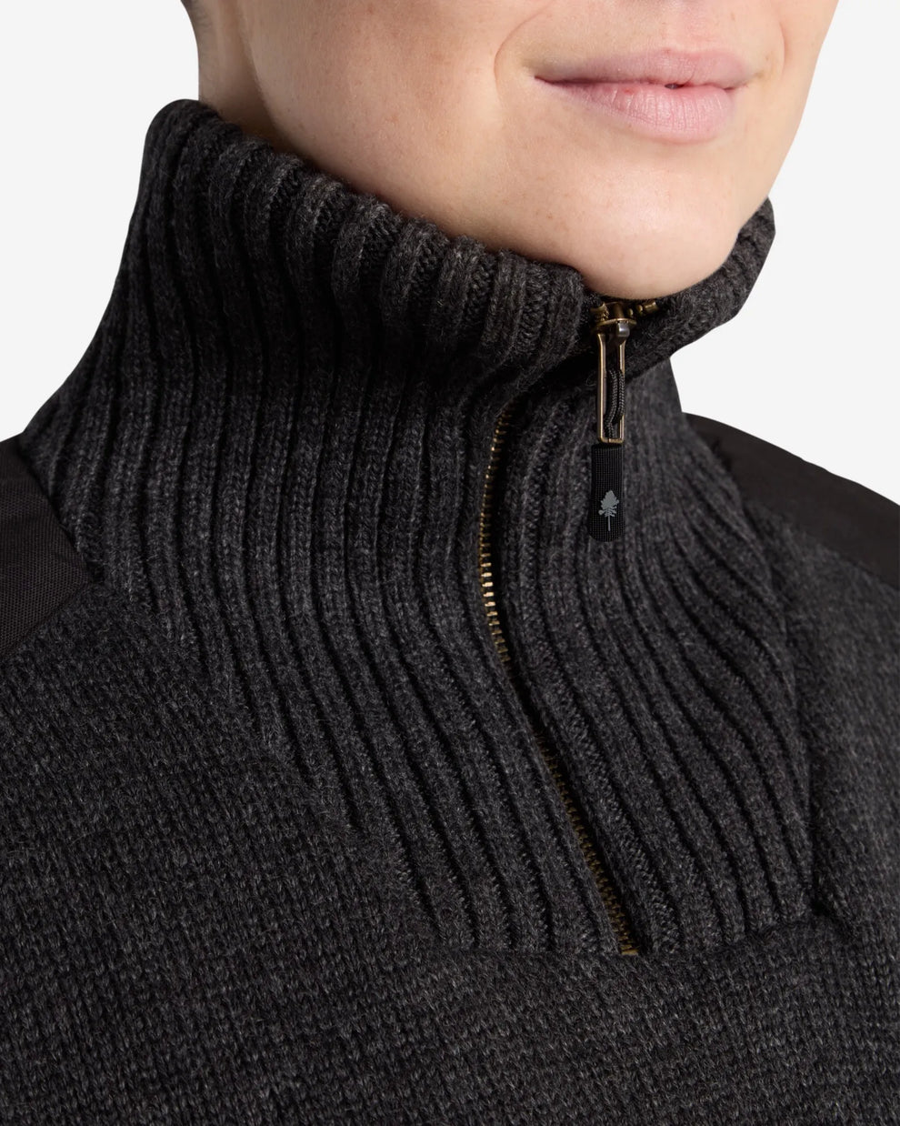 9349-423-20_Pinewood