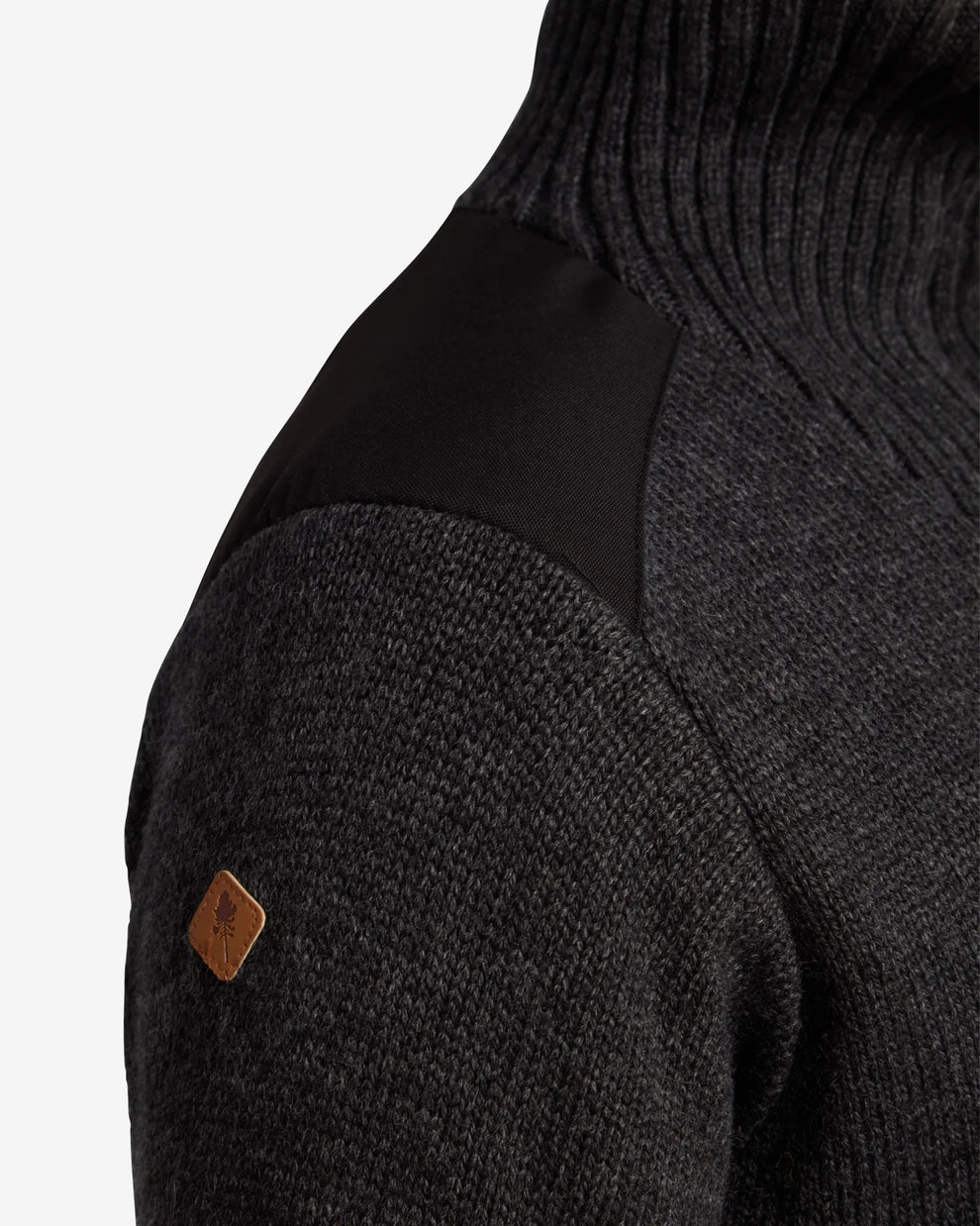 9349-423-21_Pinewood