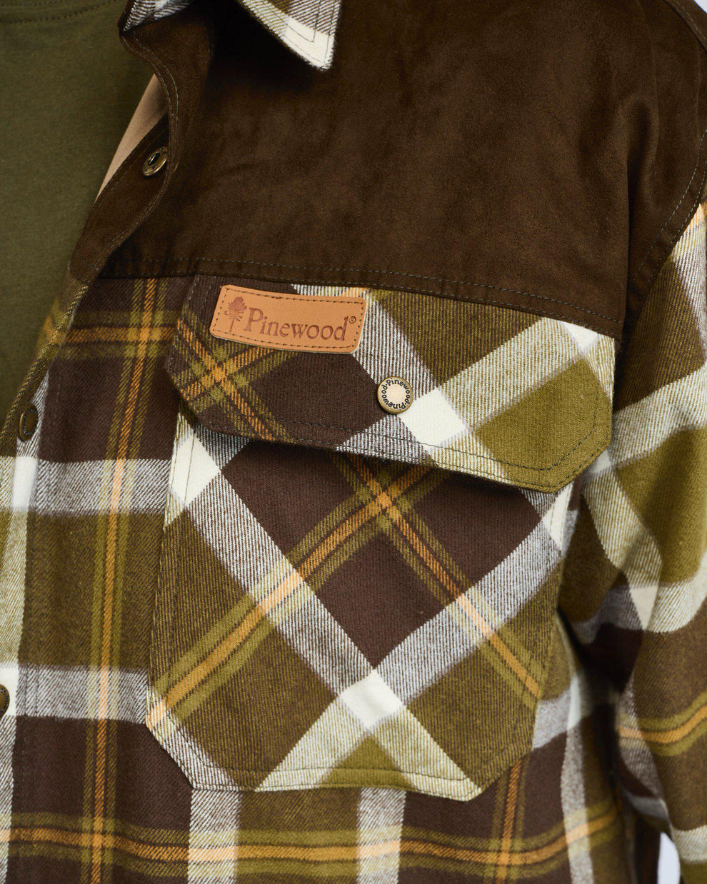 9436-773-20_Pinewood