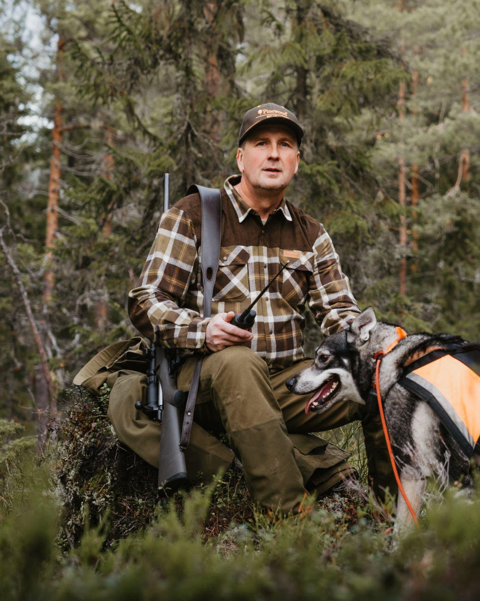 9436-773-40_Pinewood