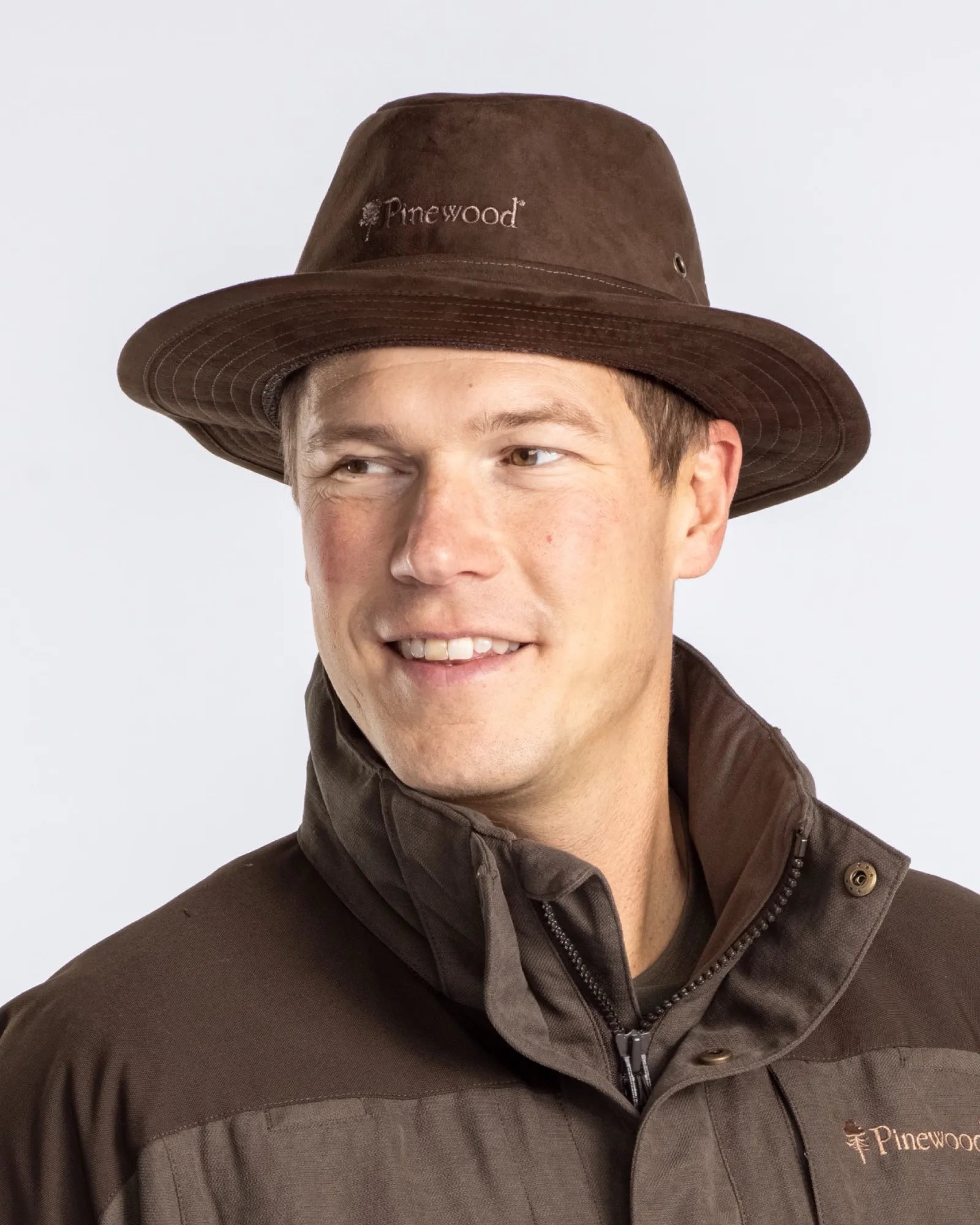 Pinewood® Jakthatt