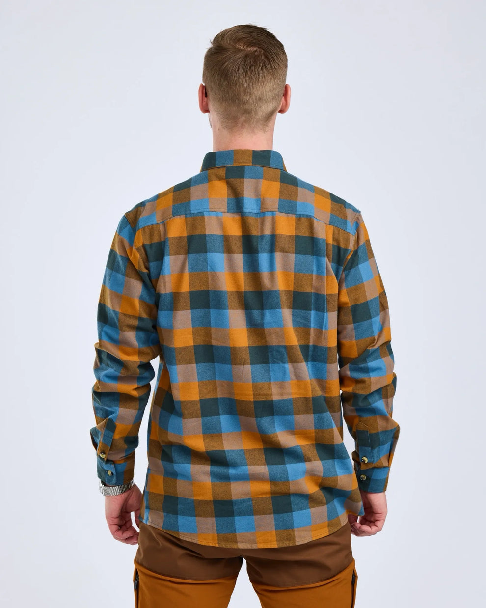 9525-279-66_Pinewood