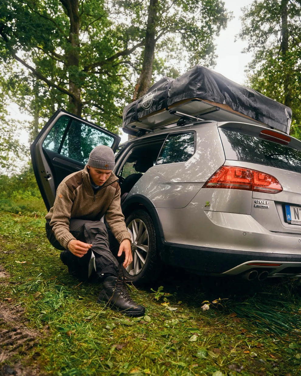 9547-207-40_Pinewood