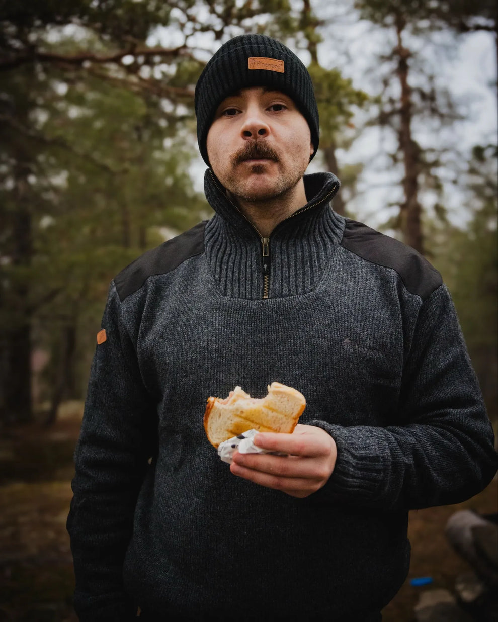 9648-423-40_Pinewood