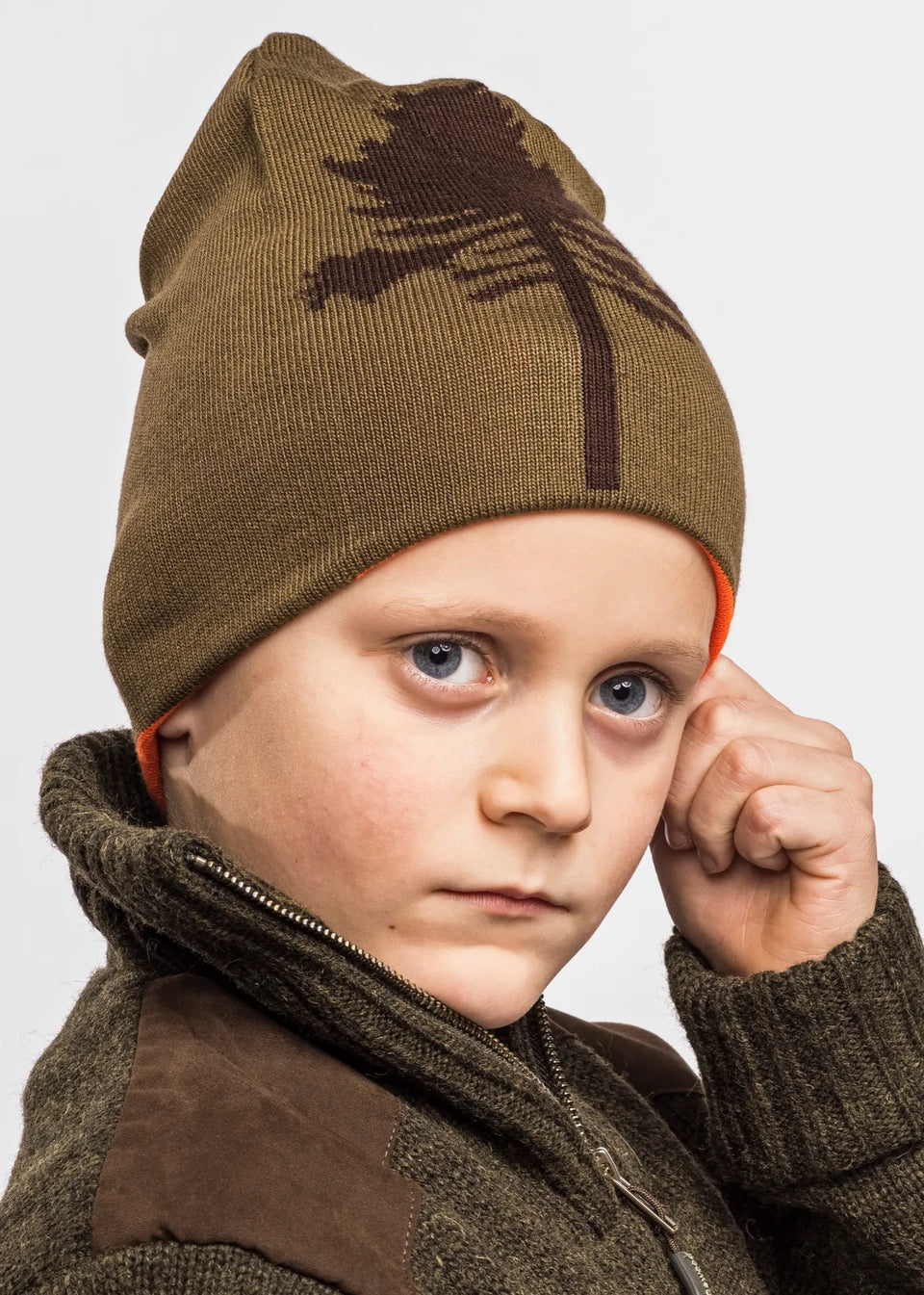 9924-542-20_Pinewood-Knitted-Hat-Tree_Green-Orange