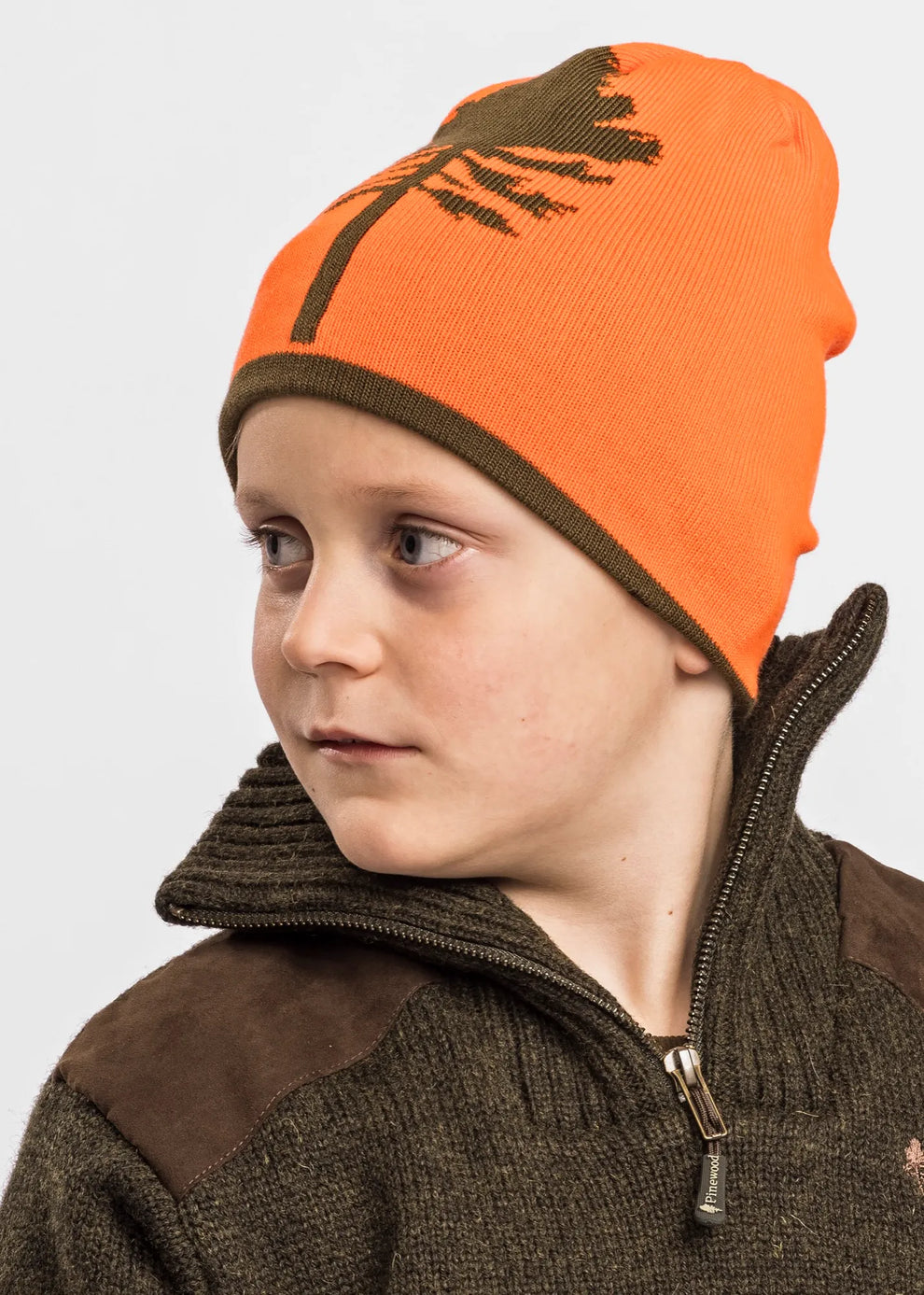 9924-542-21_Pinewood-Knitted-Hat-Tree_Green-Orange